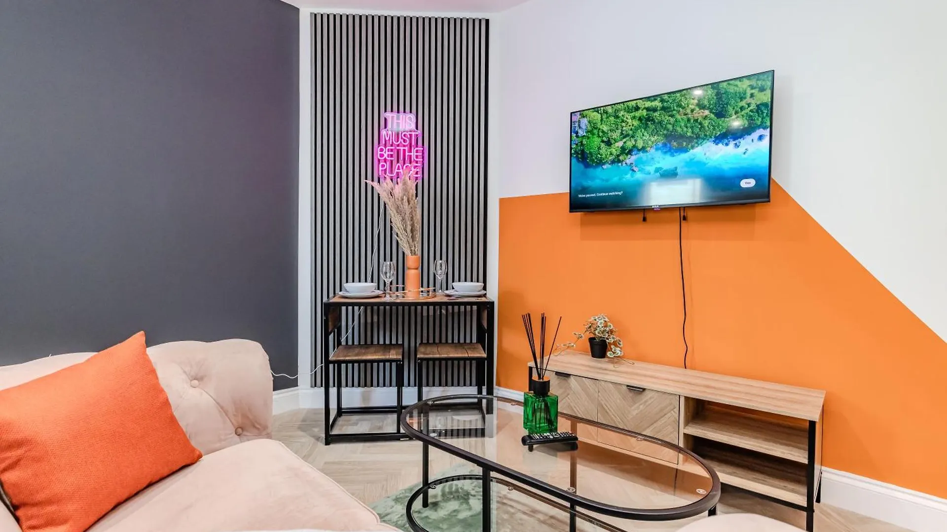 Super Central Studio Next To Shopping Center & Brighton Beach 0*,  United Kingdom